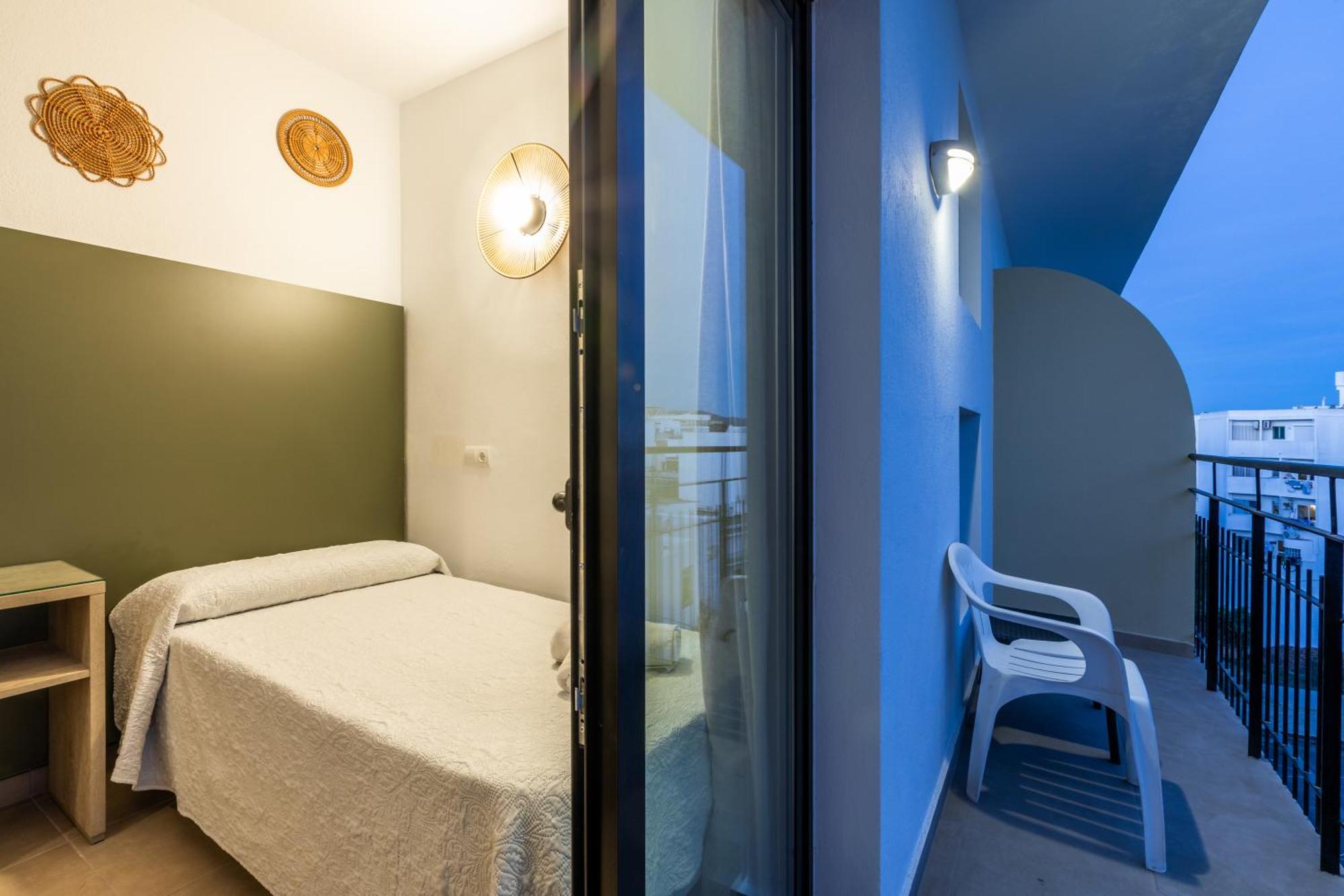 Hostal Alicante Сан-Антоніо Екстер'єр фото
