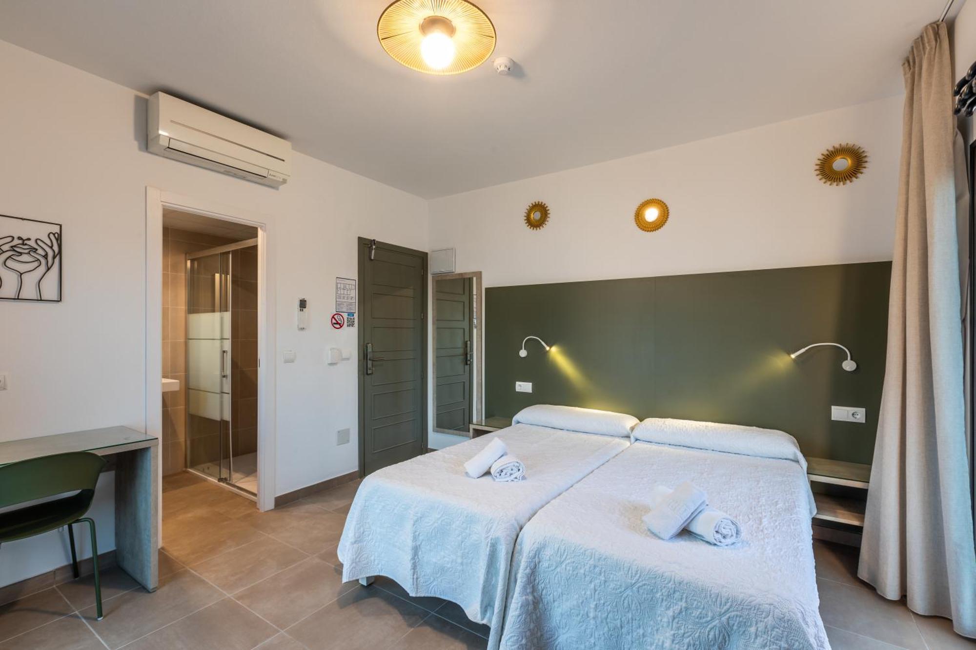 Hostal Alicante Сан-Антоніо Екстер'єр фото