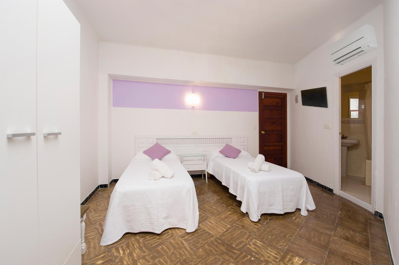 Hostal Alicante Сан-Антоніо Екстер'єр фото